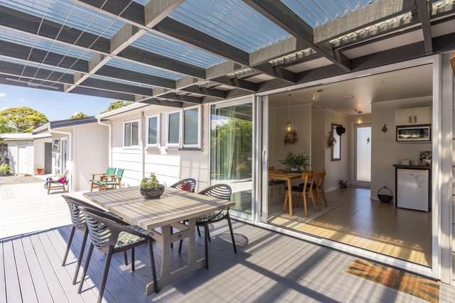 44 Hollis Road Paraparaumu Beach_1