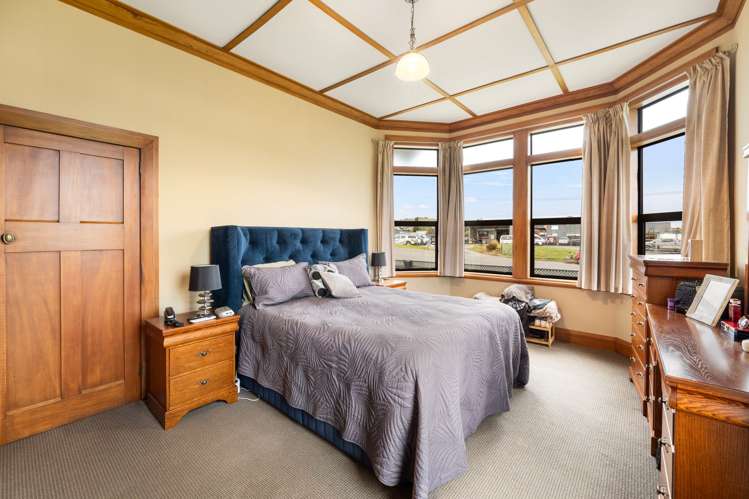 18 / 20 Surrey Street Gore_11