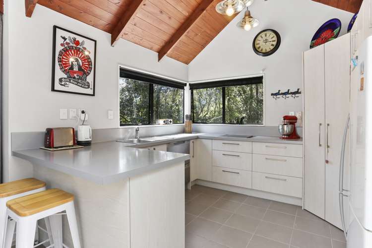 221a Titirangi Road Titirangi_6