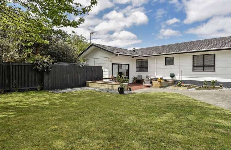 84 Fonteyn Street Avondale_15