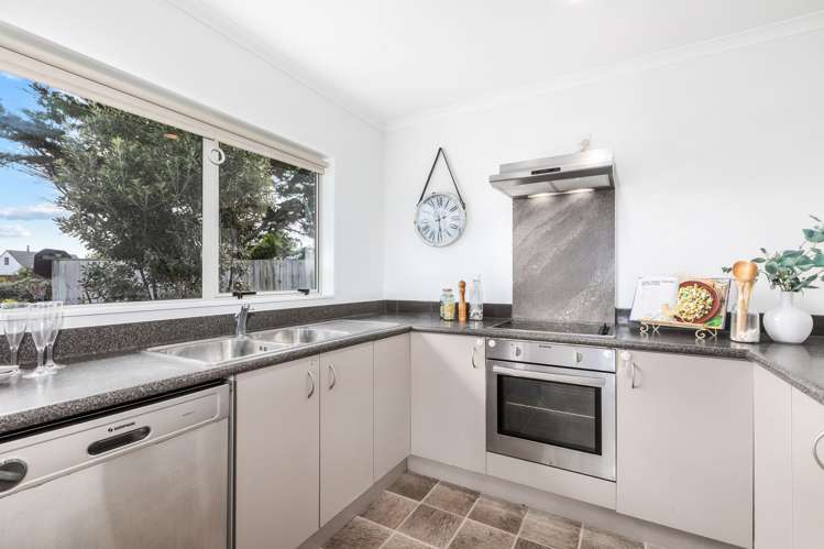 16A Karaka Street Otaki Beach_3