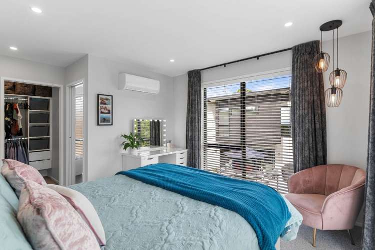 6 Reg Pearce Way Glen Innes_14