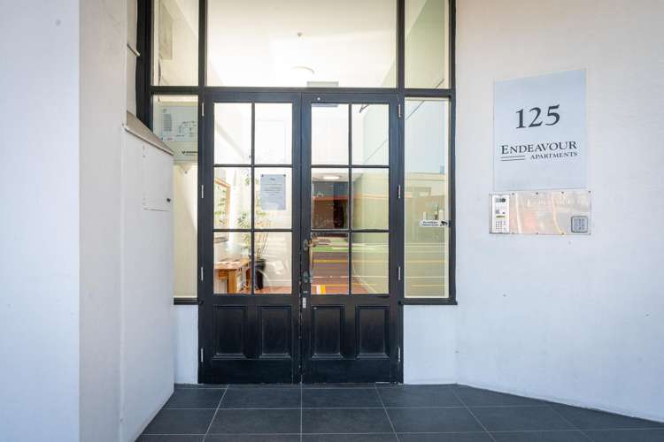 10/125 Thorndon Quay Pipitea_17