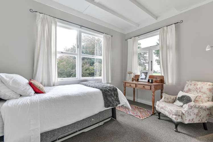 207 Murdoch Road East Akina_19