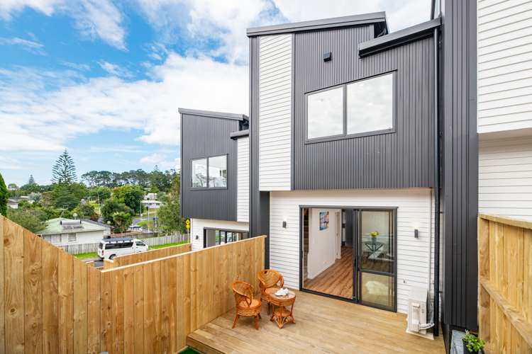 23b Crystal Avenue Glendene_25