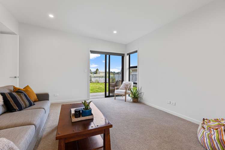 1156a South Road Oakura_14