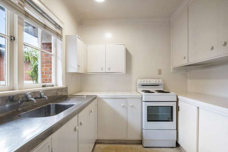 1/122a Saint Johns Road Saint Johns_12