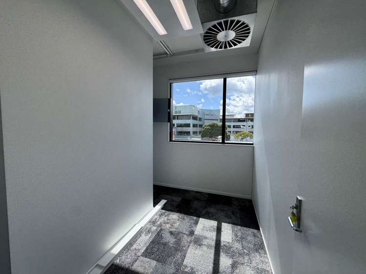 Level 2/1 Byron Avenue Takapuna_7