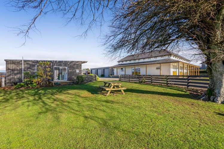 37 Warwick Road Stratford_45