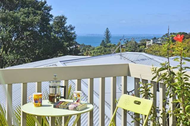 3/3 Peter Terrace Castor Bay_2