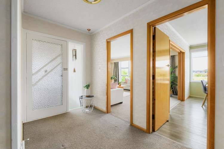 56 Acacia Crescent Glenview_15