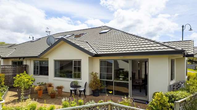 18 Lakeridge Close Rangatira Park_1
