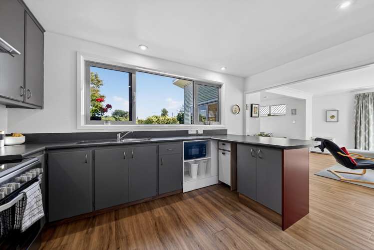 5A Roberta Drive Somerfield_7