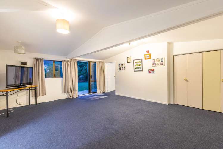 37 Waipani Road Te Atatu Peninsula_17