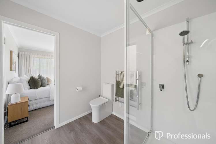 63 Ken Douglas Drive Aotea_17