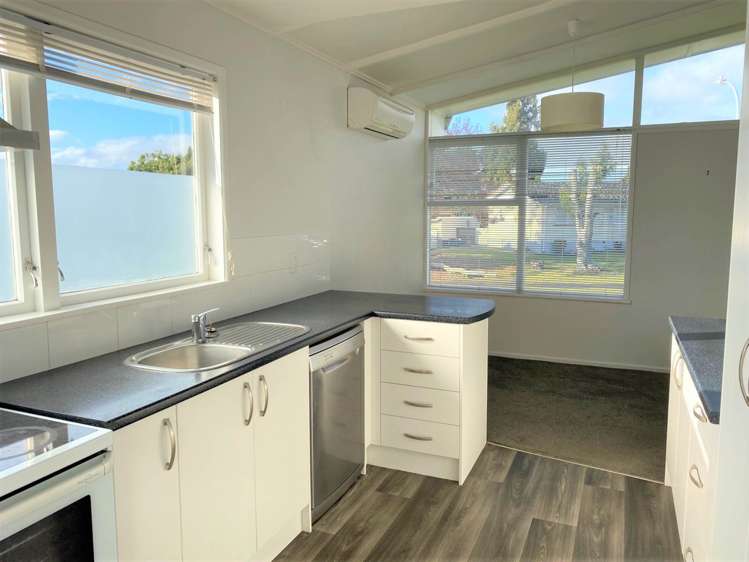 85 Beeston Crescent Manurewa_3