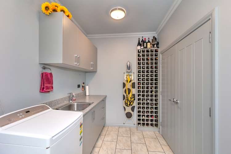 25 Twin Peaks Grove Koputaroa_16