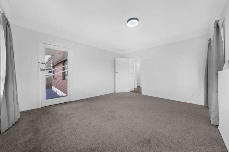 12 Hunua Road Papakura_7