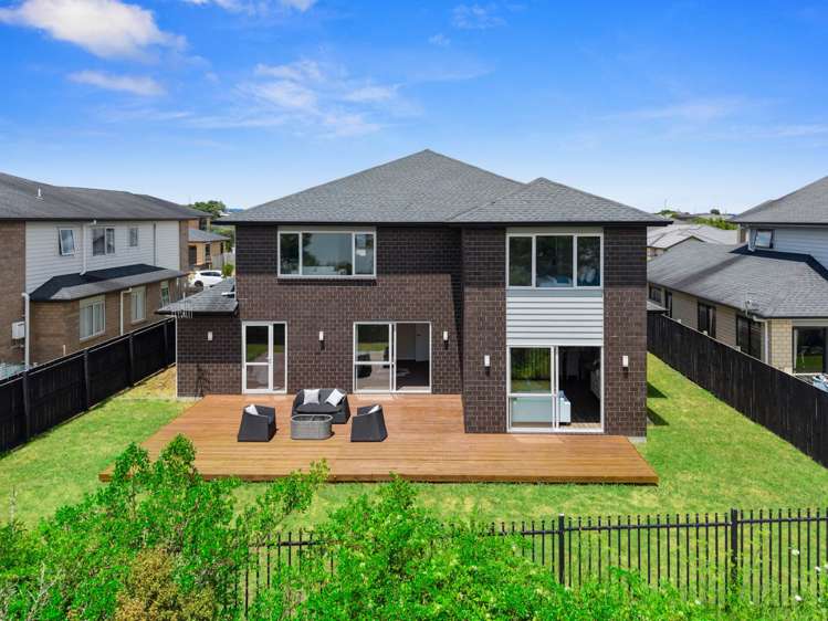 5 Iwinuku Crescent Wattle Downs_29