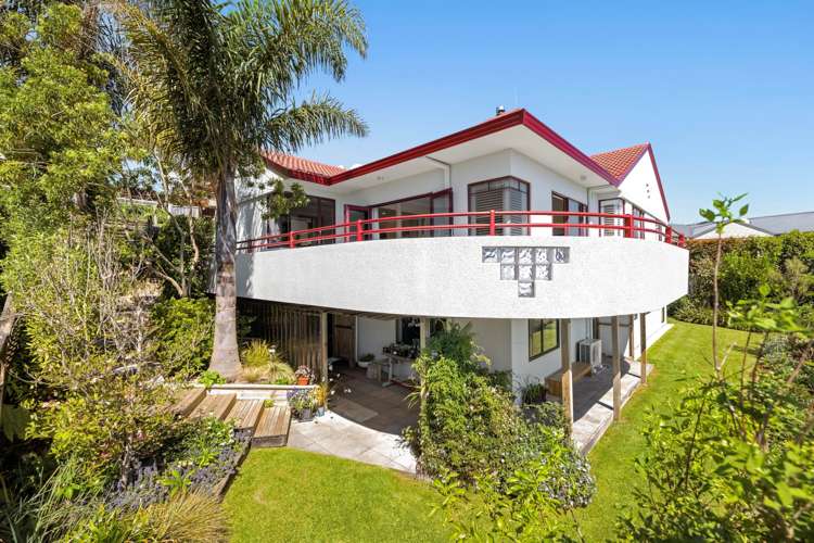 6 Village Way Welcome Bay_23
