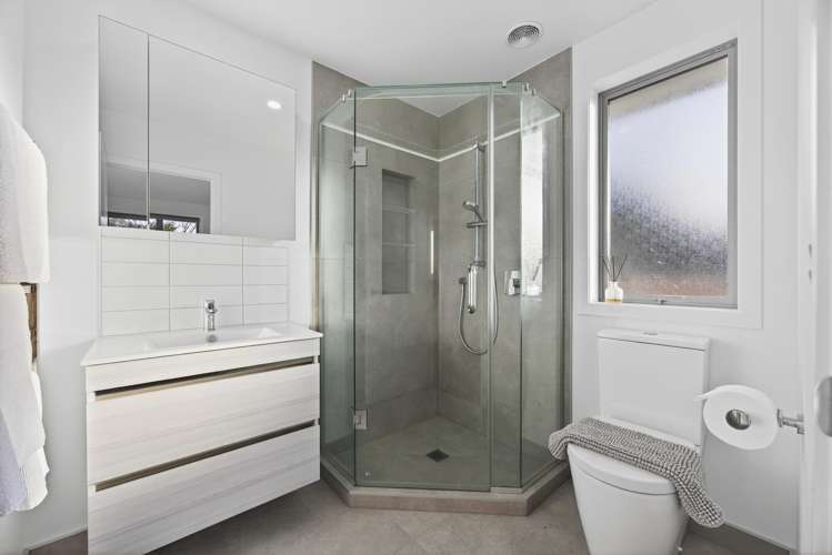 9a Portadown Avenue Pakuranga Heights_20