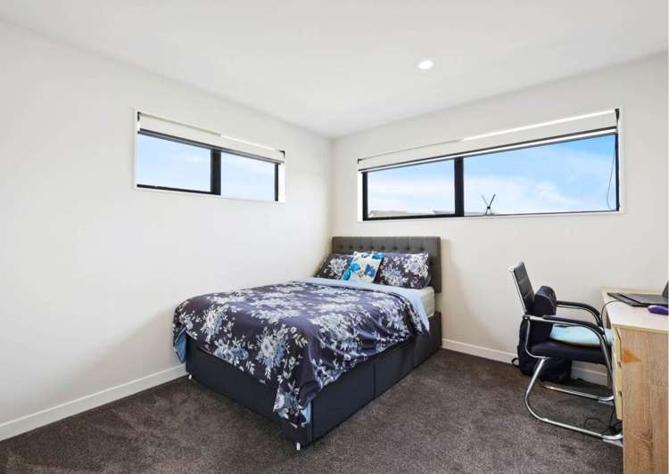 12 Korowhiti Road Clarks Beach_16