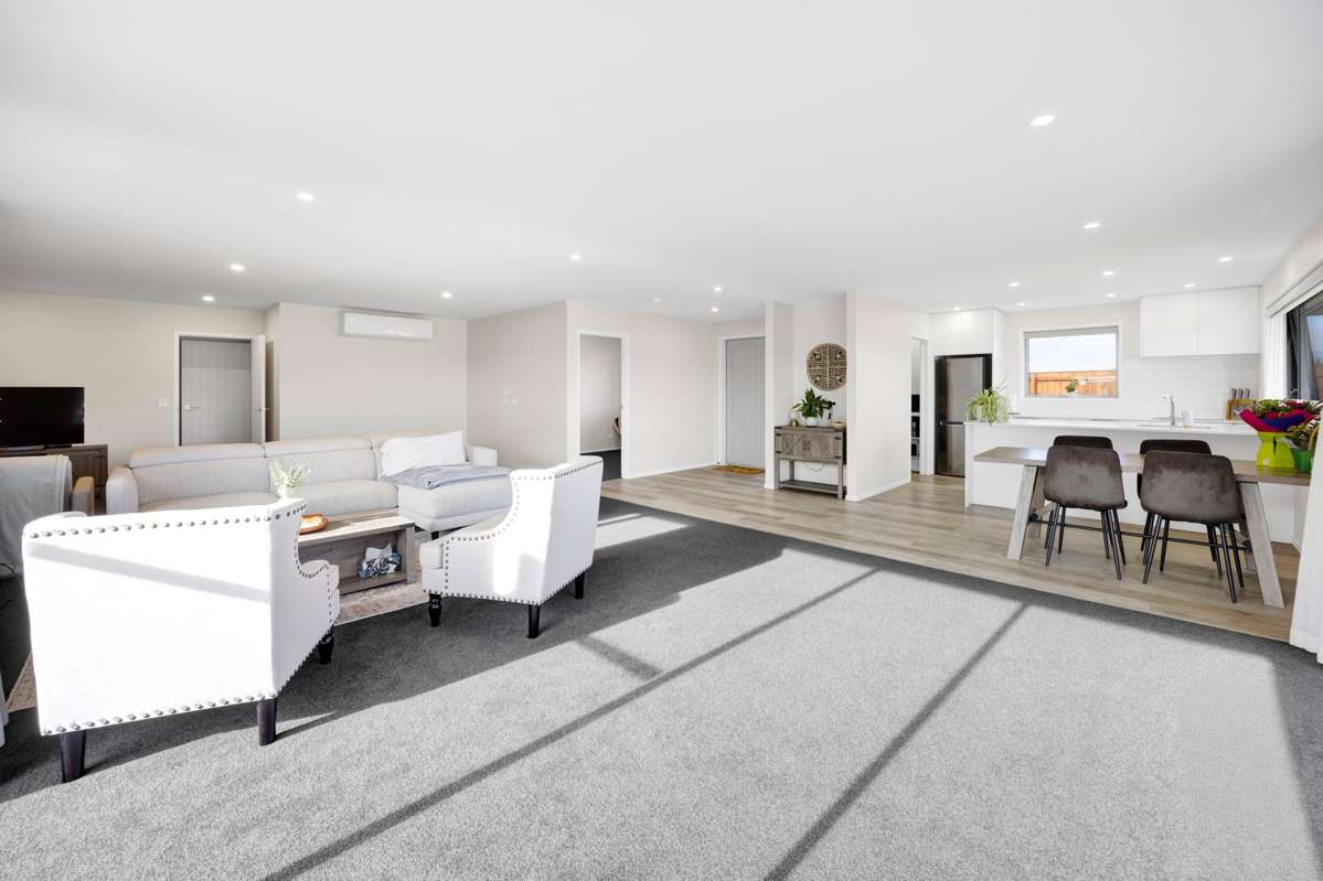 9 Midsummer Avenue_3