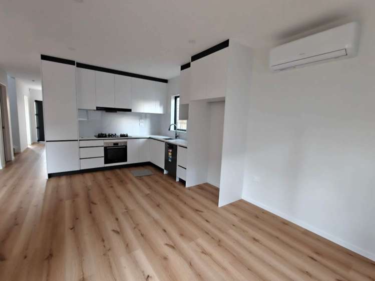 21 Downsview Road Pakuranga Heights_1