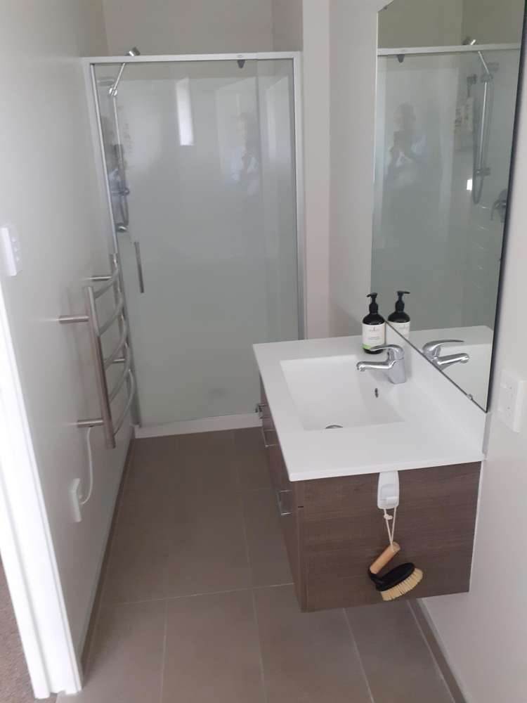 7 Thornton Green Karaka_5