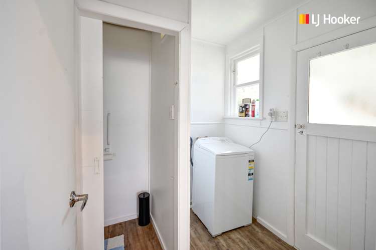 21 Burgess Street Green Island_12