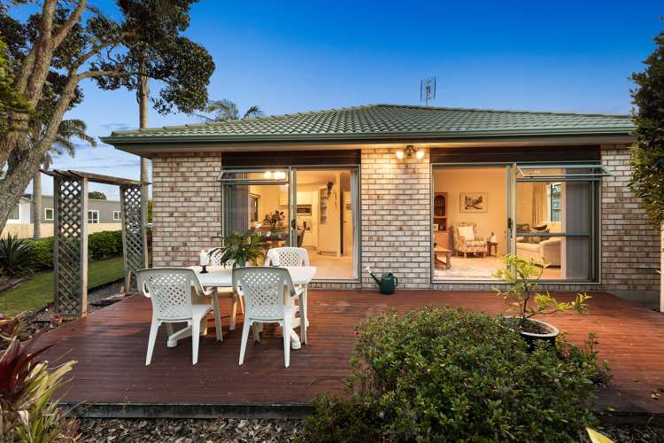 4 Dan Tori Place Orewa_3