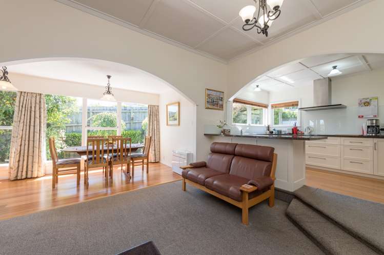 200 The Ridgeway Stoke_5