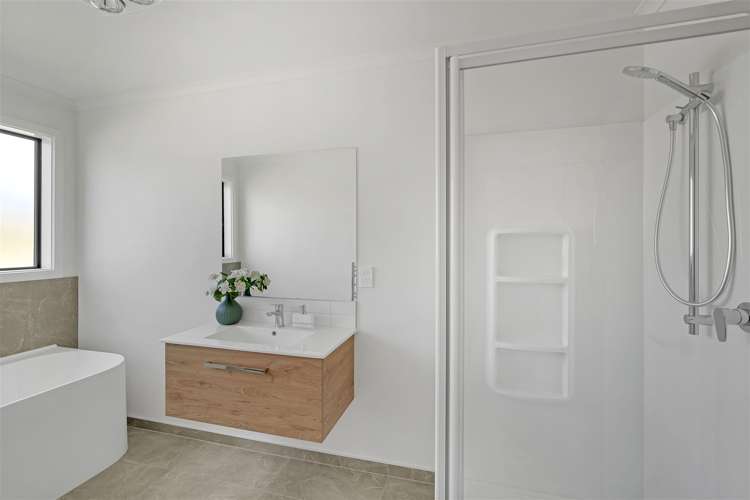 4 Gemstone Place Rolleston_15