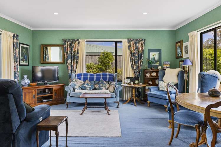 57 Kiddle Drive Hilltop_15