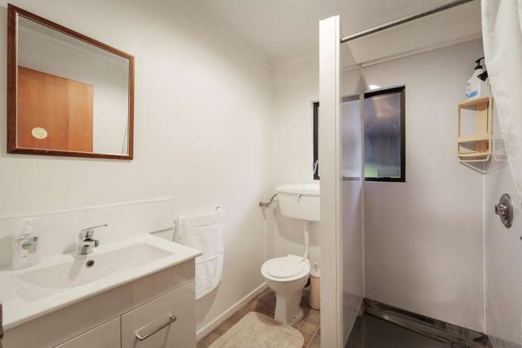 212 Reservoir Road Thames_25