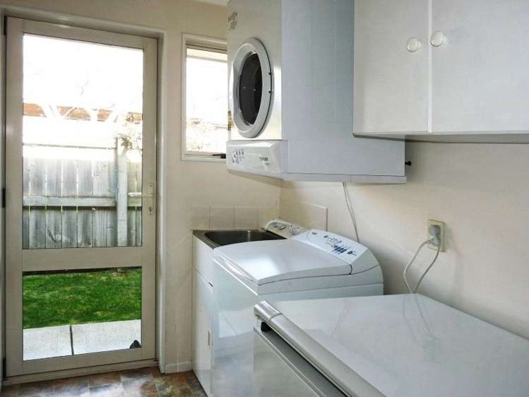 3 Otia Drive Richmond_10