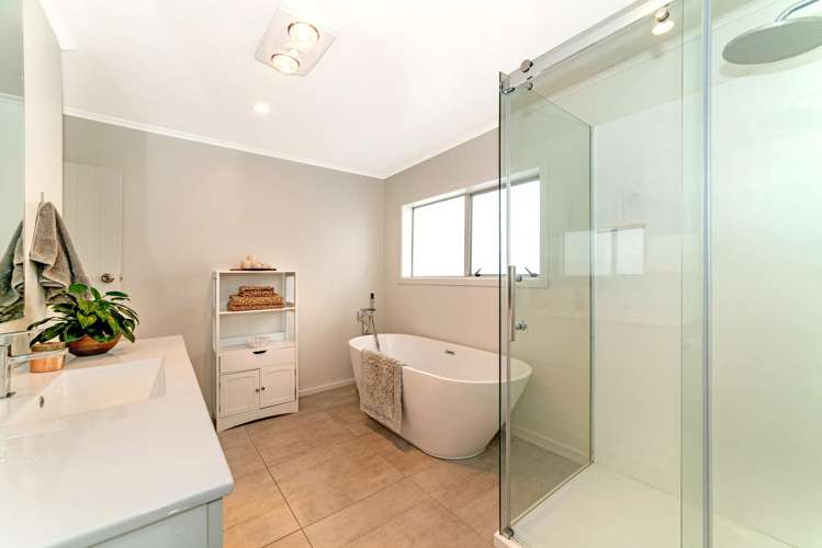 297 Kahutia Street Gisborne_12