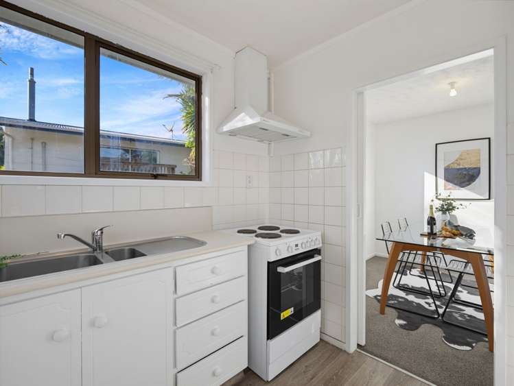 17 Matipo Cres Pukete_8