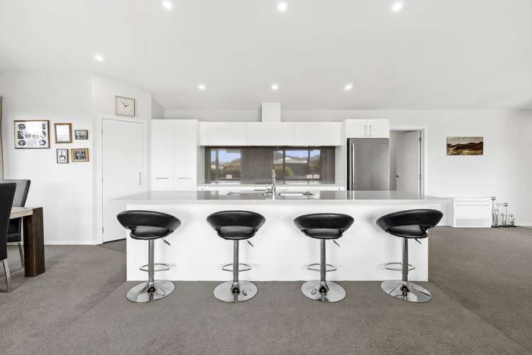 7 Wren Street Albert Town_2