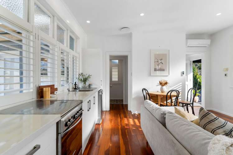 9 Howlett Street Waterview_5