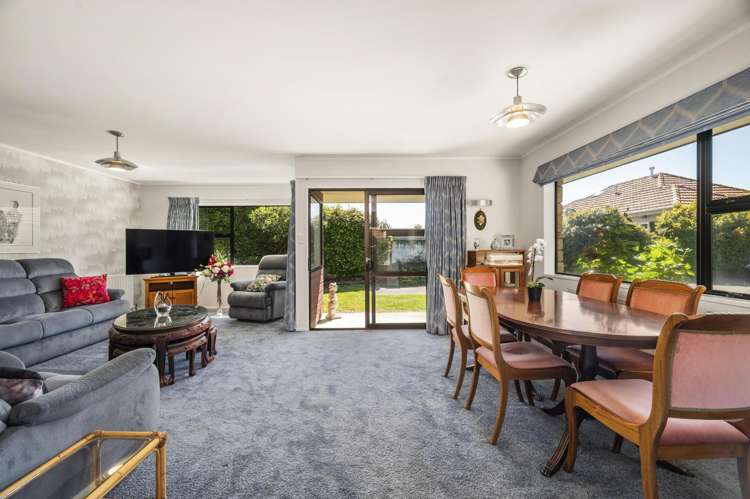 10 Robertson Street_3