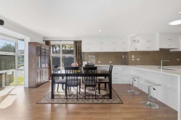 11 Elwyn Close Flat Bush_7