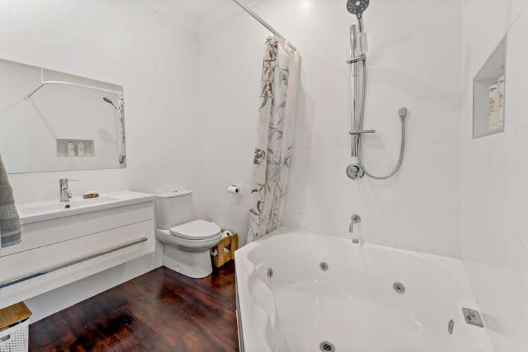 33 Helvetia Road Pukekohe_6