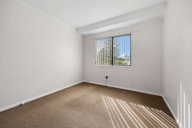 46A Kelman Road Kelston_4