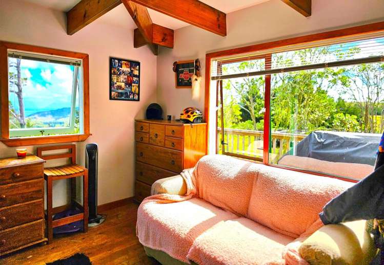 416 Pinehill Road Omapere_27