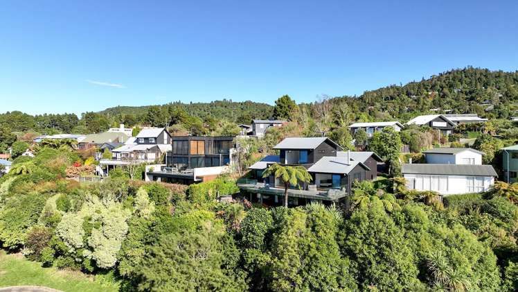 21 Waiparemo Crescent Pukawa_29