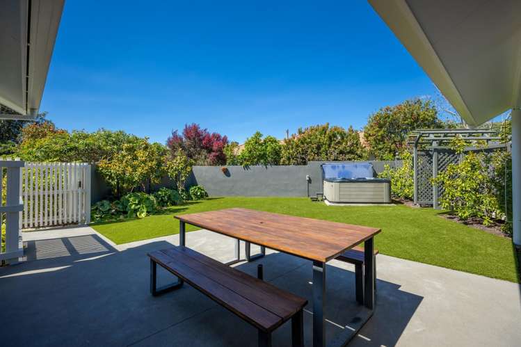 16 Ardilea Avenue Stoke_25