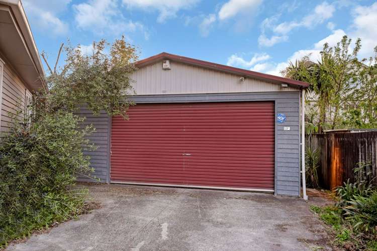 53 Henderson Valley Road Henderson_25