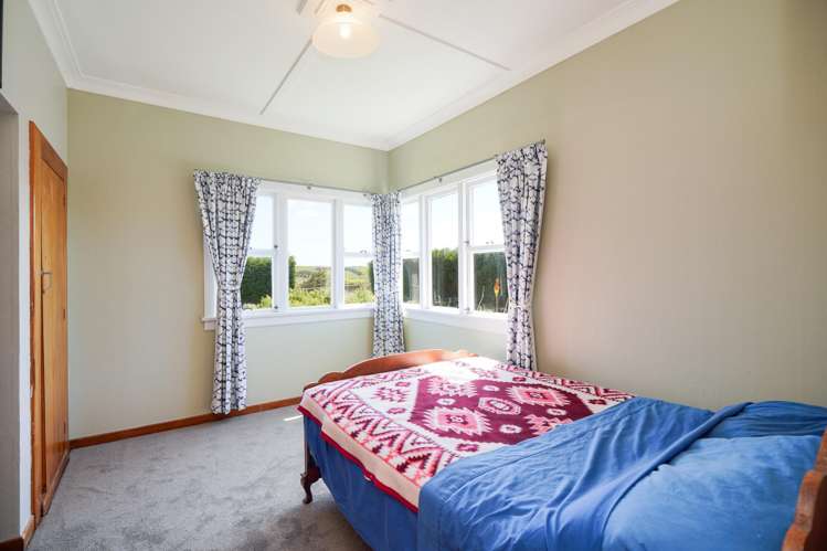 1602-1610 Tokanui Gorge Hwy Fortrose_13