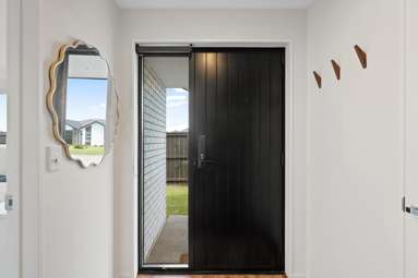 19 Lochhead Avenue_2